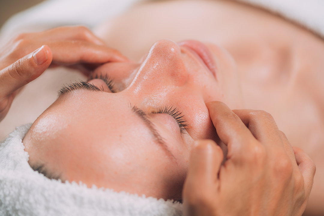 SIGNATURE FACIAL